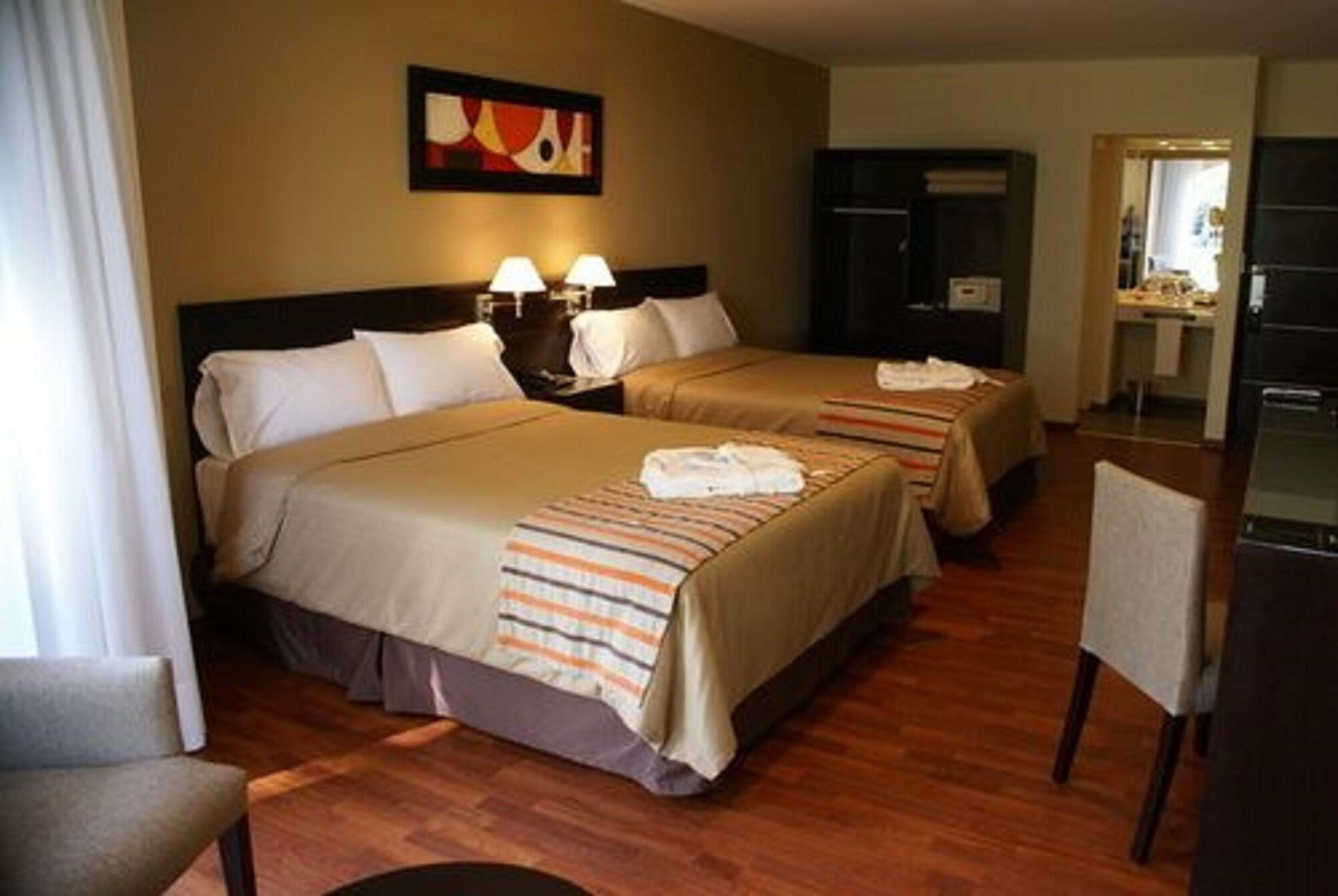 Colon Hotel De Campo Resort & Spa سانتا في المظهر الخارجي الصورة